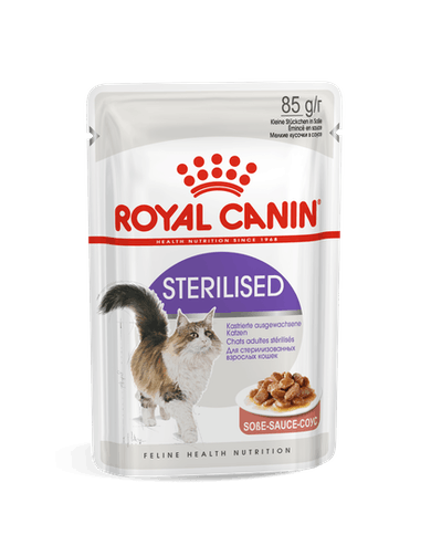 Royal Canin Sterilised Trocitos Salsa